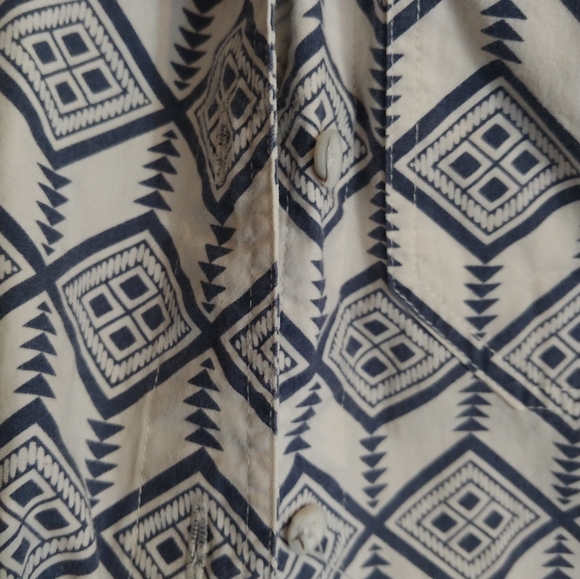 Size 16 women's blue short sleeve button up down graphic geometric pattern print - Picture 5 of 5